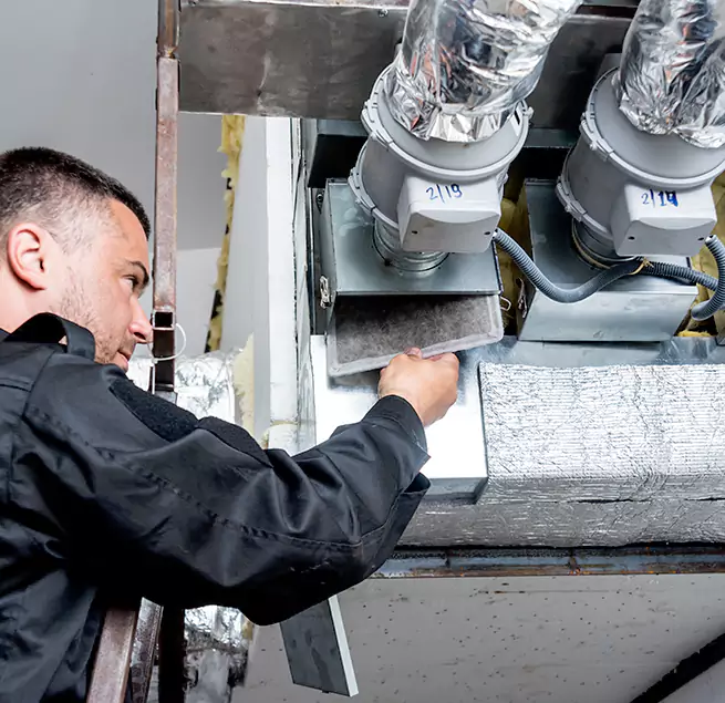 Why Homeowners & Businesses Trust Us in Freeport, IL?